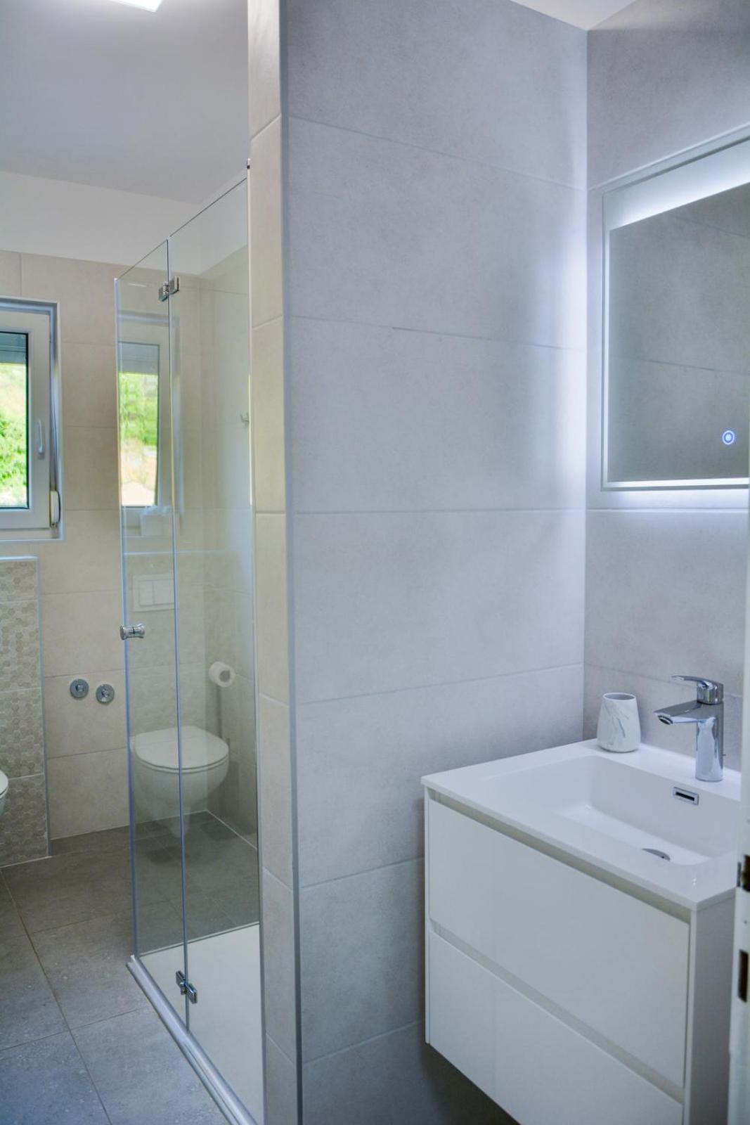 Sea View Apartment Sveti Juraj Bagian luar foto