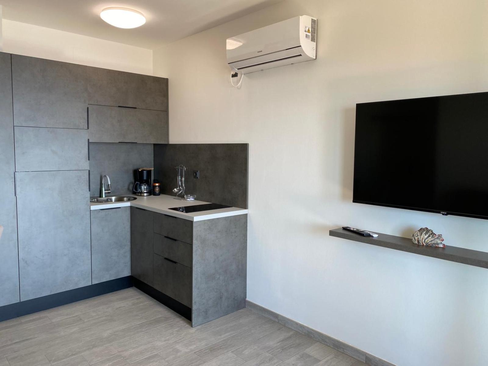 Sea View Apartment Sveti Juraj Bagian luar foto